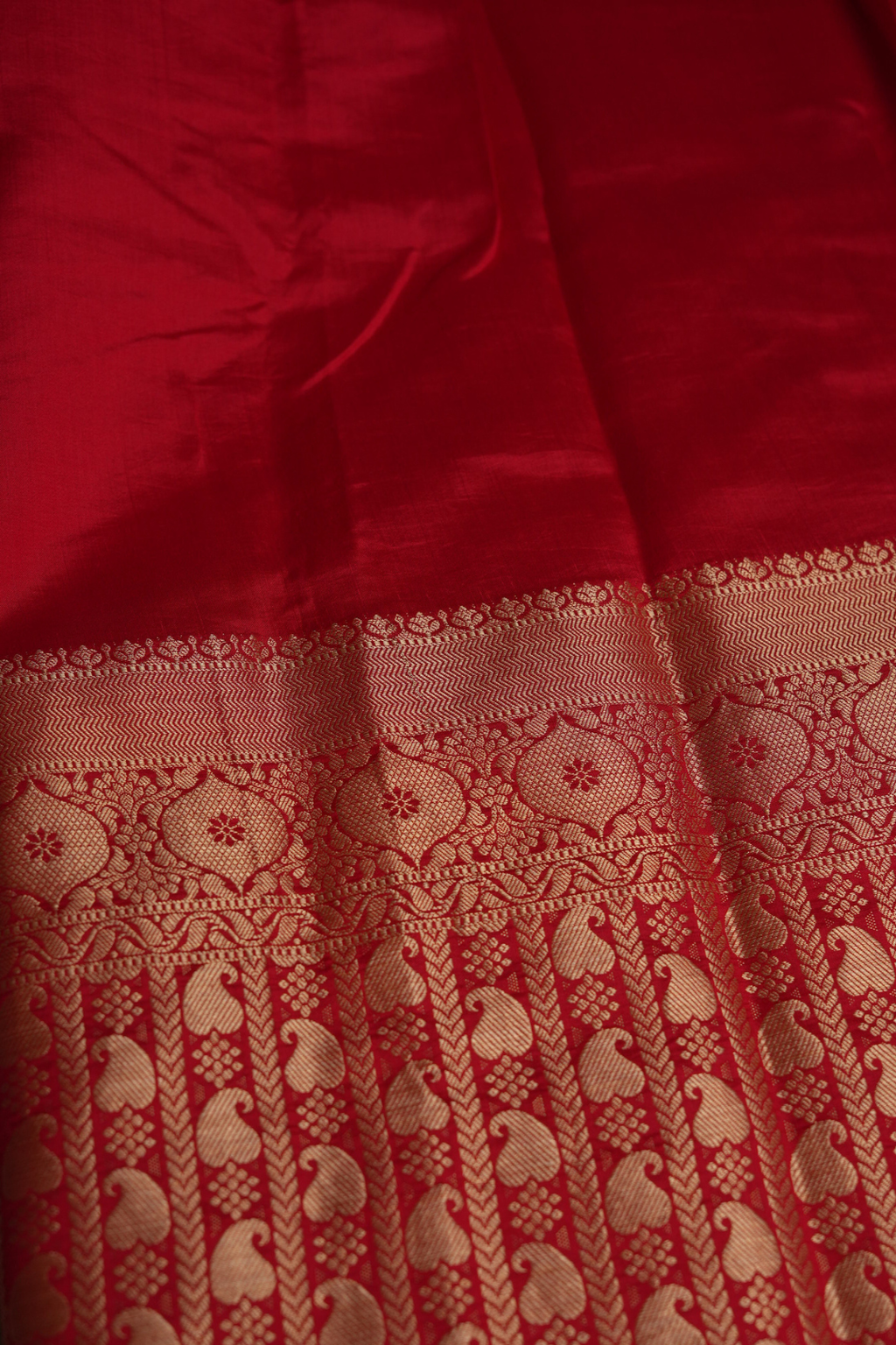 Handwoven Munga Silk Fabric with Gold Floral and Geometric Border